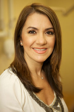 Dr. Nazanin Barkhodari